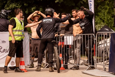 Poseka gostila spust tekmo (11)